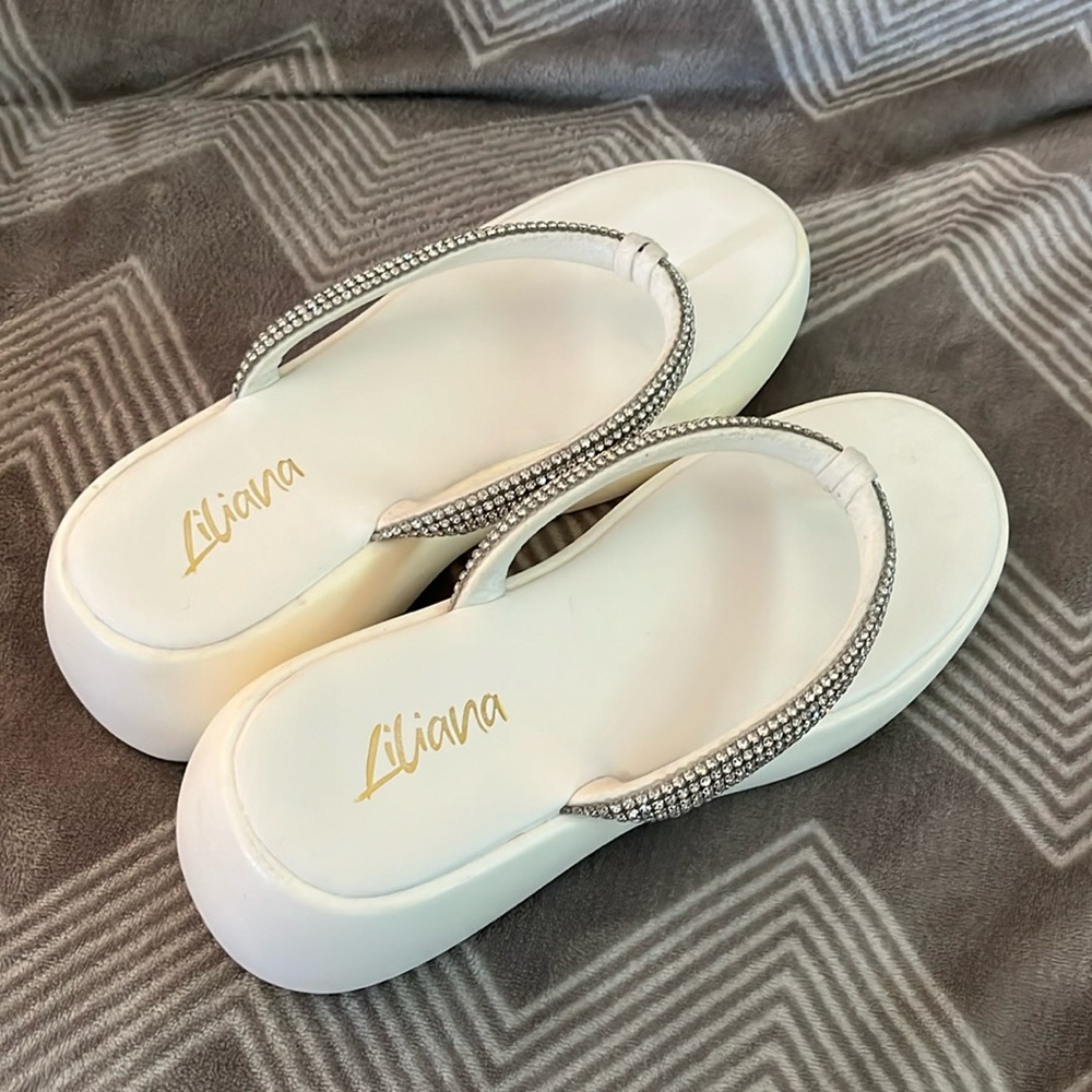 Forever 21 White Platform Flip Flops